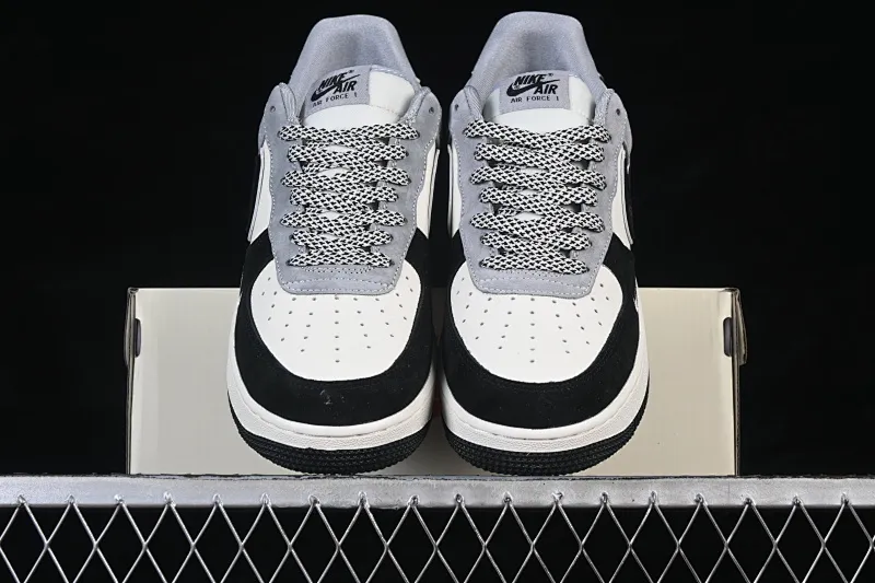 All categories Nk Air Force 1 Air Force series Nk Air Force 1 Low Air Force low-top Nike Air Force 1'07 Low Black and white gray Air Force 1 low-top casual sneakers SS1979-013